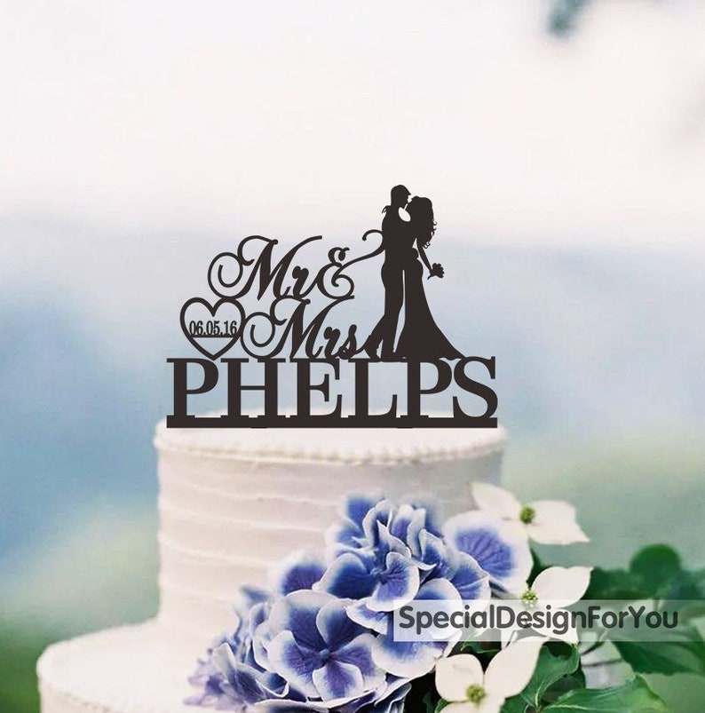 Wedding Cake Topper,Mr and Mrs Cake Topper With Surname,Heart Topper,Custom Cake Topper,Personalized Cake Topper,Couple Engagment,Wedding Decoration