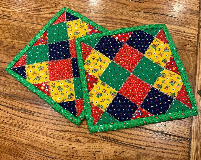 Quilted potholders, Homemade quilted hot pads, measure approximately 8x8
