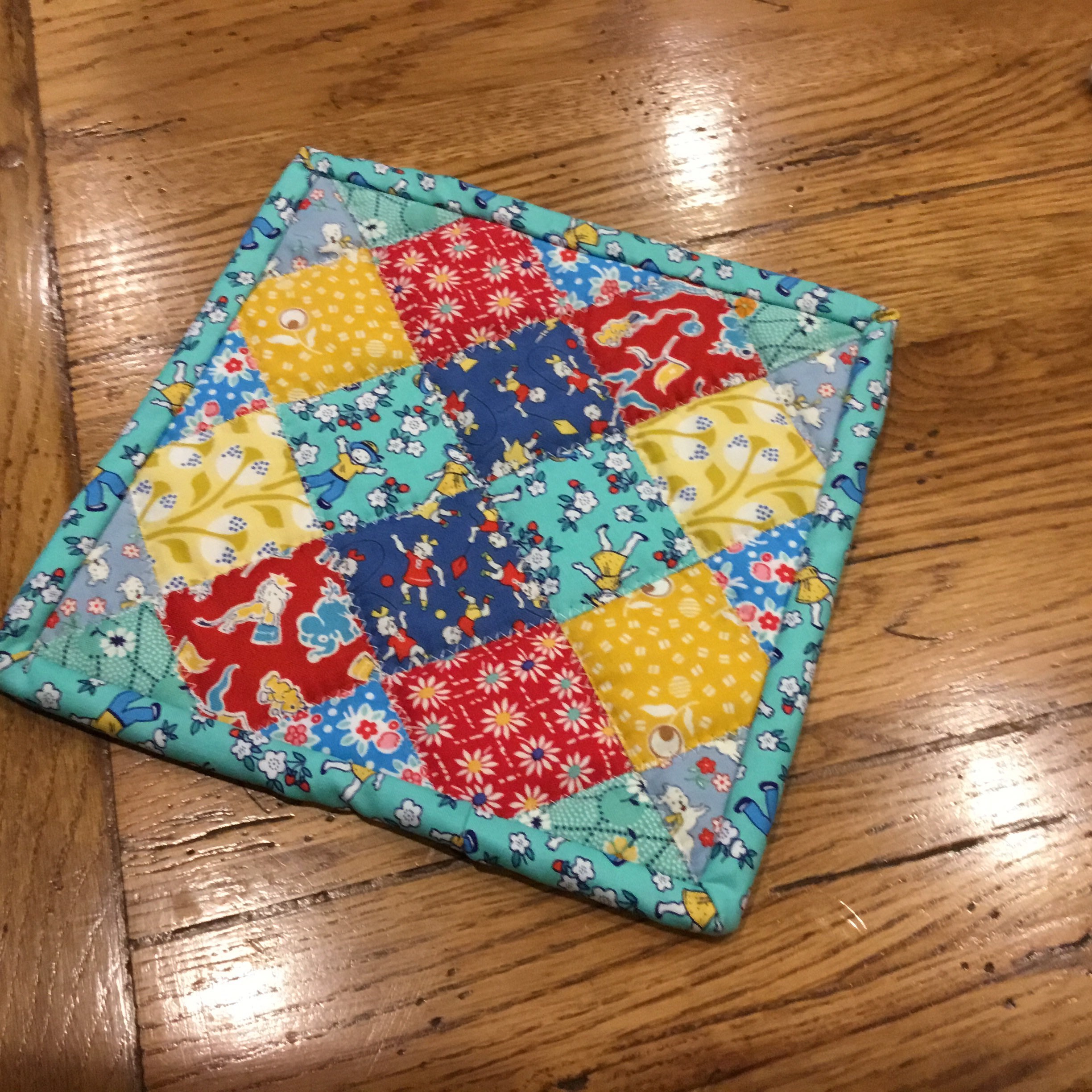 Homemade quilted pot holders, pot holder, hot pad, hot pads