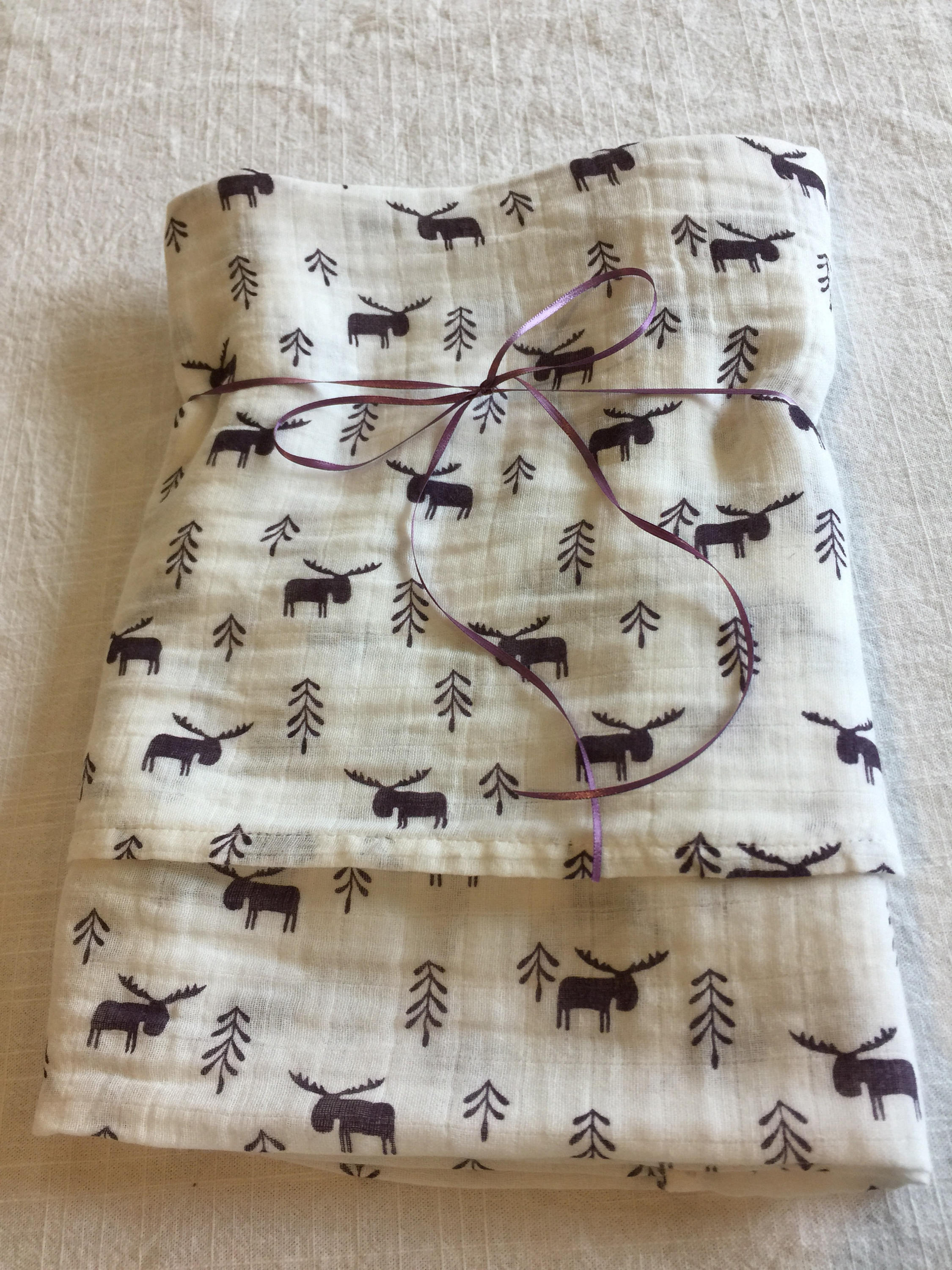 Double gauze swaddle, Muslin swaddle, Moose swaddle blanket, newborn