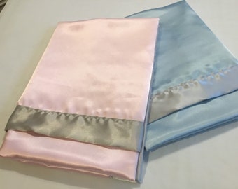 Design your own silky blanket. You pick out the color silky you’d like to make this blanket. Front, back & edge silky color of you choice.