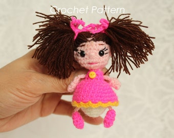 Haakpatroon kleine pop: minisleutelhanger amigurumi pdf-zelfstudie