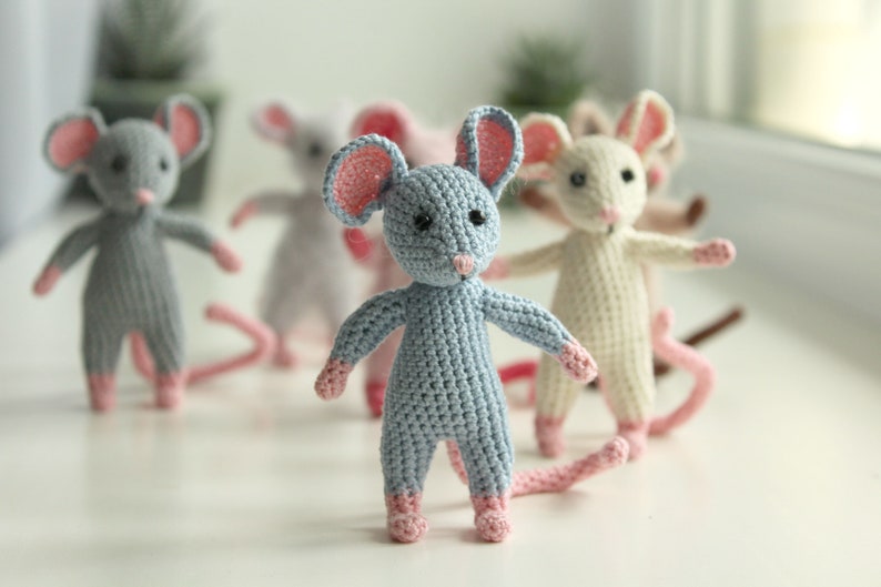 This stuffed crochet rat pattern is tiny, adorable, and poseable – ideal for collectors or cute shelf display.