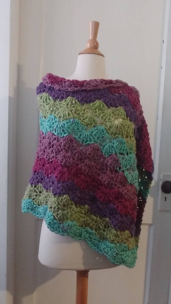 Crochet Womens Poncho