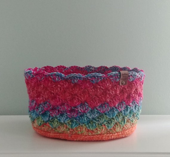 Crochet Shell Basket