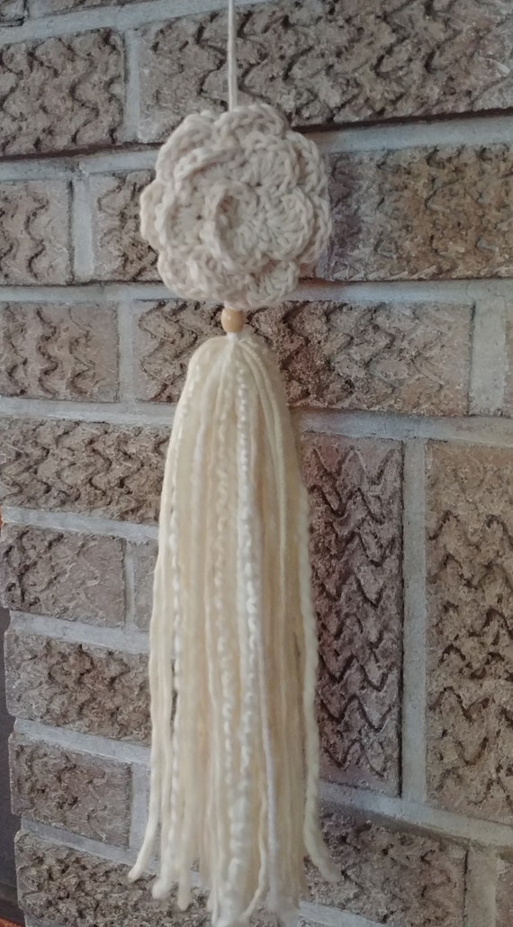 Rose Tassel