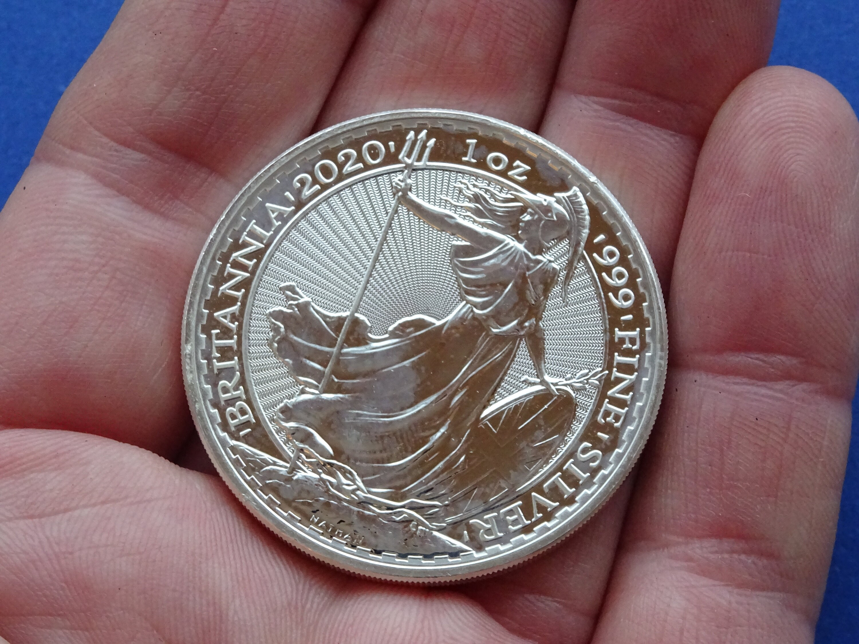 1oz solid silver coin 999.9 silver british 2 pound coin | Etsy