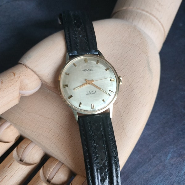 14k Solid gold watch, mens, 1960s, working