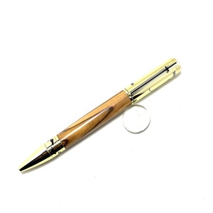 Footprints in the Sand and Bethlehem Olive Wood Golden Twist Pen