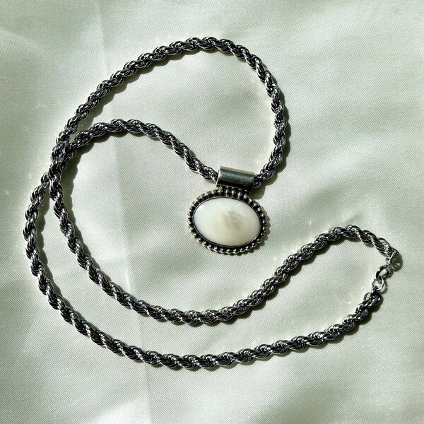 vintage 925 sterling silver rope chain with mother of pearl pendant