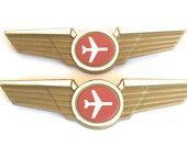 Kids Airplane Vintage Style Pilot Wings Lapel Pins Plastic Badges Party Favors Lot of 2