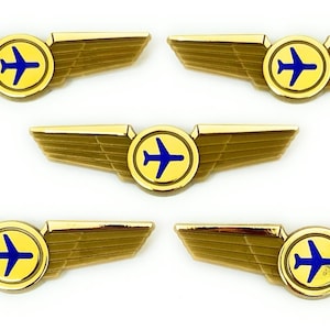 First Flight Kids Children’s Airlines Airplane Pilot Wings Plastic Pins Pinbacks Badges Lot of 5