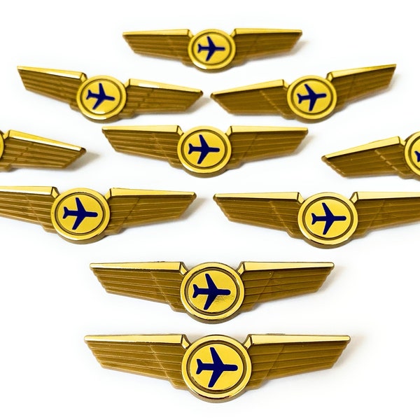 Kids Airplane Pilot Wings Plastic Pins Pinbacks Badges Lot of 10