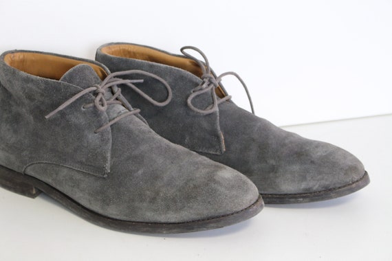 gray chukka boots