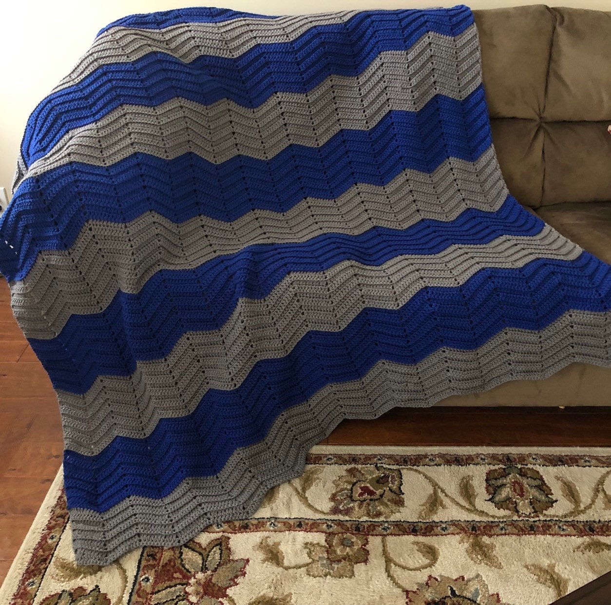 Crochet Chevron Stripe Blanket blue gray stripe blanket blue Etsy Nederland