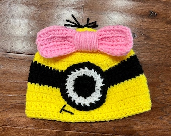 Despicable Me Minion crocheted hat, photo prop, baby shower gift, Halloween minion hat, girl minion hat, custom made hat, costume hat