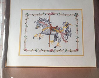 KIT - Bernat Gray Carousel Horse (HO4170) Counted Cross Stitch Kit