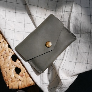 Grün Leder Brieftasche. Herren Leder Brieftasche. Damen Leder Brieftasche. Schlanke Brieftasche. Schlanke Brieftasche. Minimale Brieftasche. Karteninhaber. Brieftasche