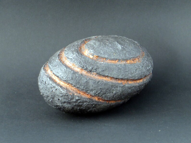 TIDE STONE