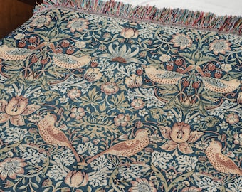 WILLIAM MORRIS PATTERNS