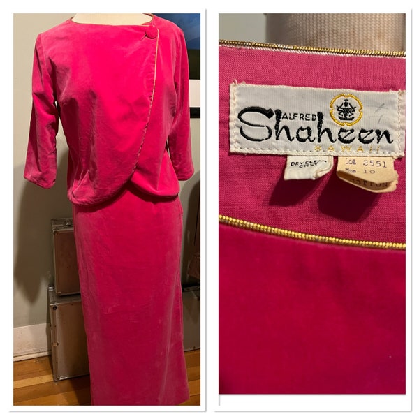 SHAHEEN Hot Barbie Pink 2-Piece Velveteen Cocktail Suit with Gold Trim/Cropped Cocktail Jacket with Ankle Length Slim Skirt - XS Small - VFG