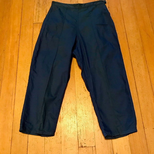 Early 60s Dead Stock Deep Steel Blue Capri/Clam Diggers Pants/ Short Pedal Pusher Length Gidget Trousers- 28” Waist