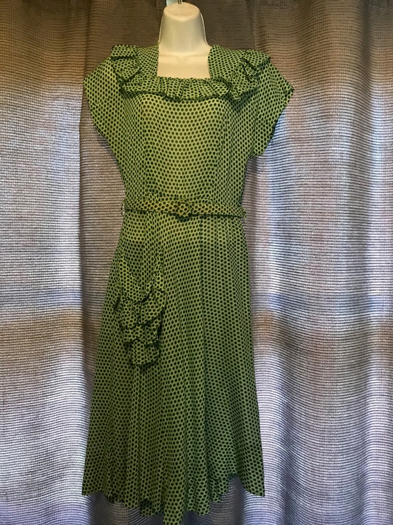 Lovely 30s Cotton Voile Novelty Print Day Dress w… - image 5