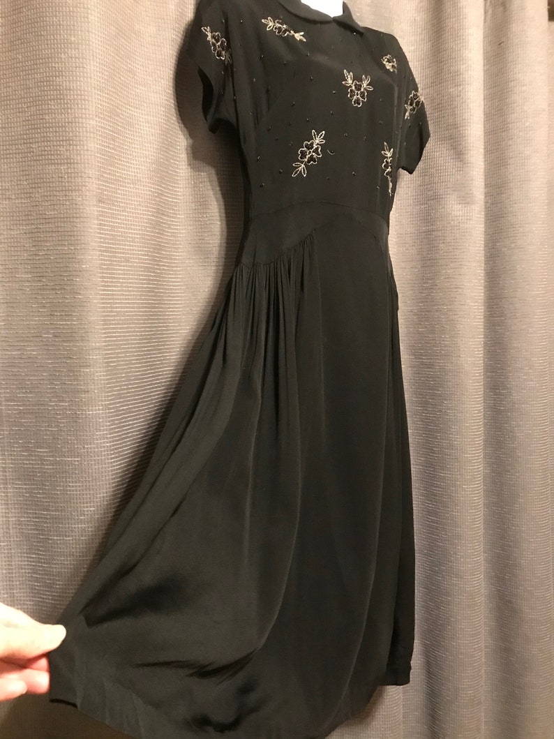 Beautiful Full Skirted 40s Black Rayon Crepe Gown with Floral Beadwork Bodice, Neck and Side Zips, Cap Sleeves, Shoulder Pads - Small image 6