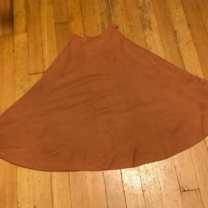 1940s Slub Rayon Sienna/Rust/Orange-toned Brown Swing Skirt with Gorgeous Texture and Movement/Ideal Dancing Skirt - XS/Small