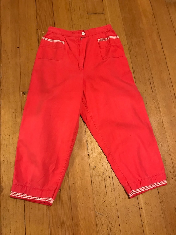 Mid 50s Coral Red Capri/ Clam Digger Pants with Sw
