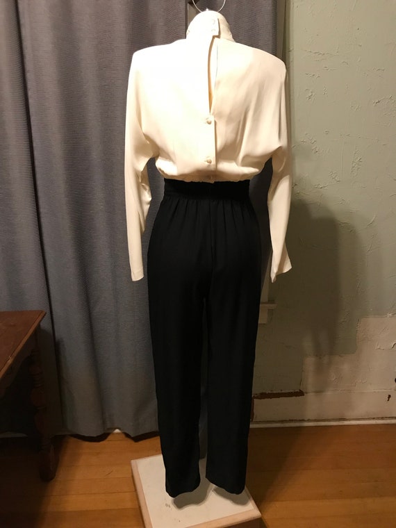 80s Black and Ivory Jumpsuit with Gold Trim by Jo… - image 3