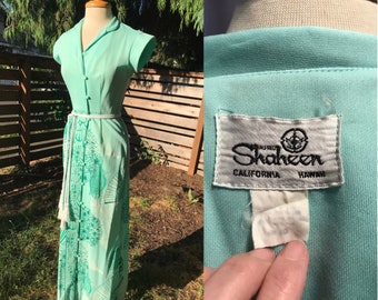 70s Alfred SHAHEEN Mint Green Button-Up Maxi Dress with Double Rope Tie Belt, Print Design of Fans and Bouquets - Small