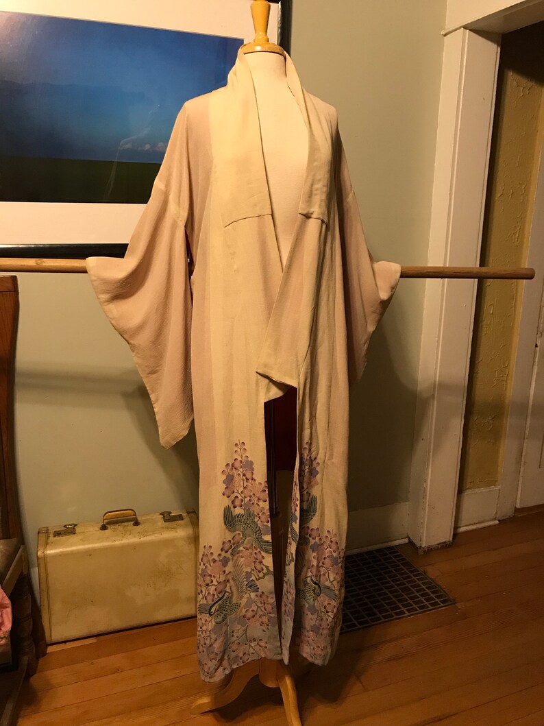 Mid-Century Japanese Kimono Robe done in gorgeous Greyish-Taupe Silk/Rayon Crepe, lined in Red Pongee Raw Silk Decorated with Cranes image 8