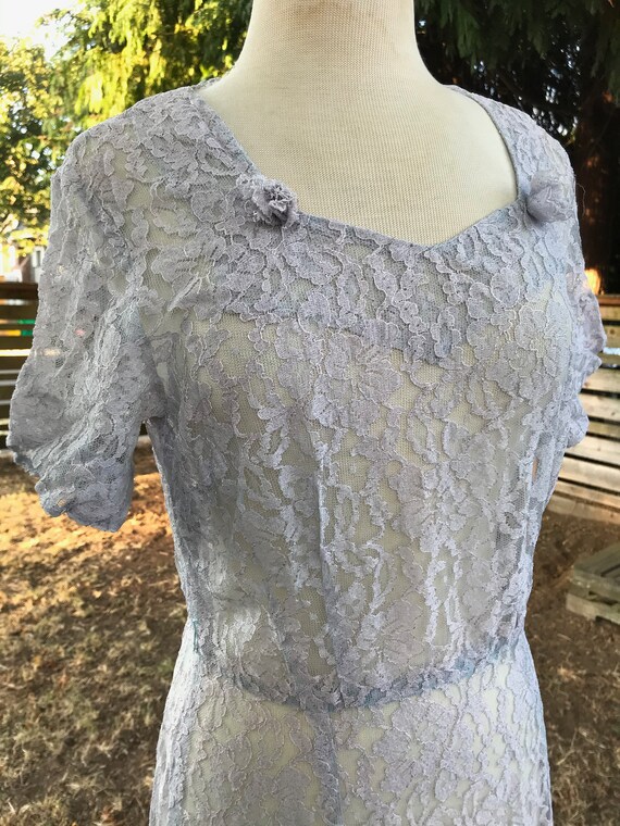 Pale Lilac Late 40s - Early 50s Lace Over Dress, … - image 3