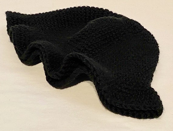 Hand Crocheted Black Slouch Hat - image 9