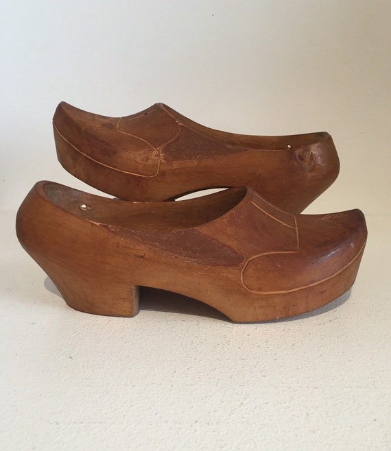Wooden clogs Gem