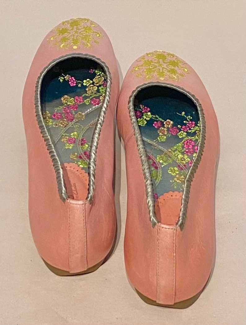 Brittiska broderade läderskor för kvinnor från Clarks bild 4