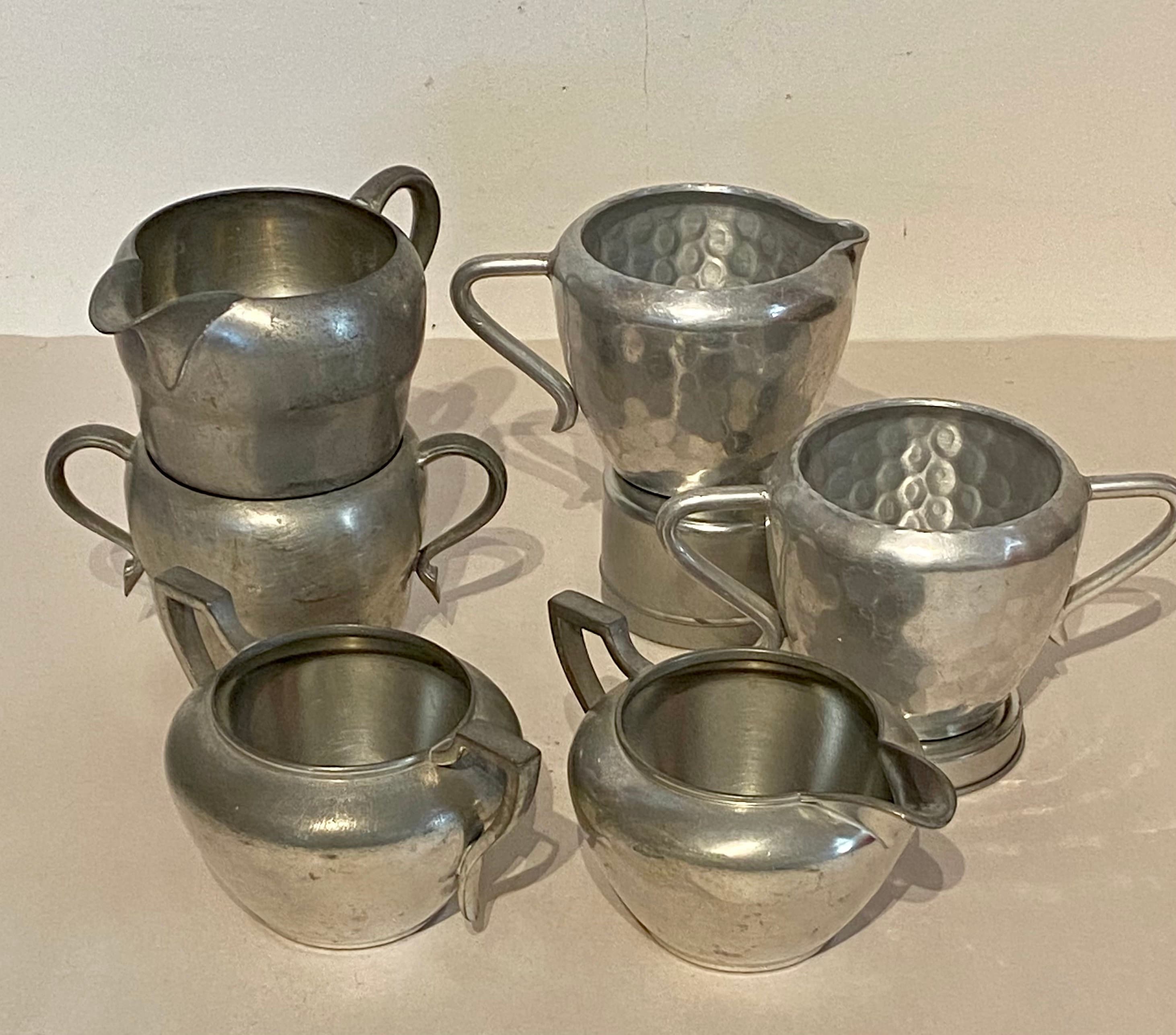 金属製 クリーマーイギリス製 英国製 Wallace Pewter Co. シュガーボウルとクリーマーセット