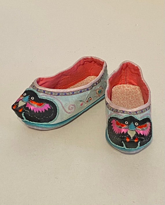 Chinese Silk Childs Slippers - Shoes - image 1