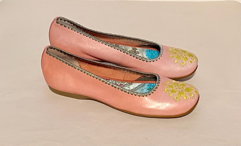 Brittiska broderade läderskor för kvinnor från Clarks bild 2
