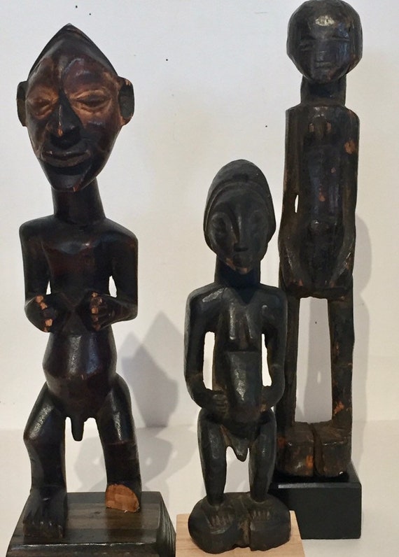 【メーカー包装済】 アフリカのドゴン族の彫刻された祖先の像 日本 Etsy - 彫刻・オブジェ