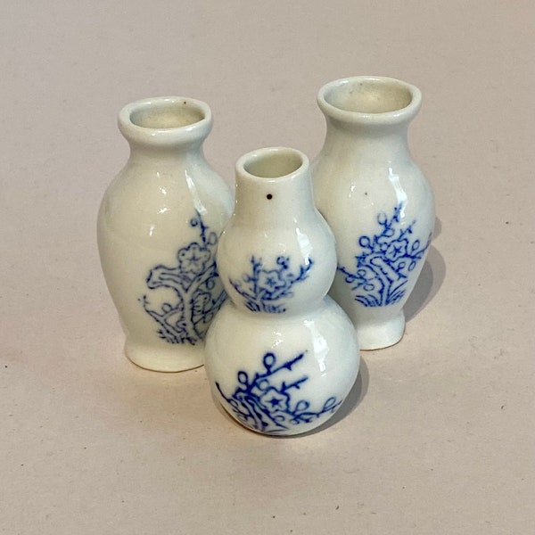 Chinese Miniature Blue & White Vases set/3