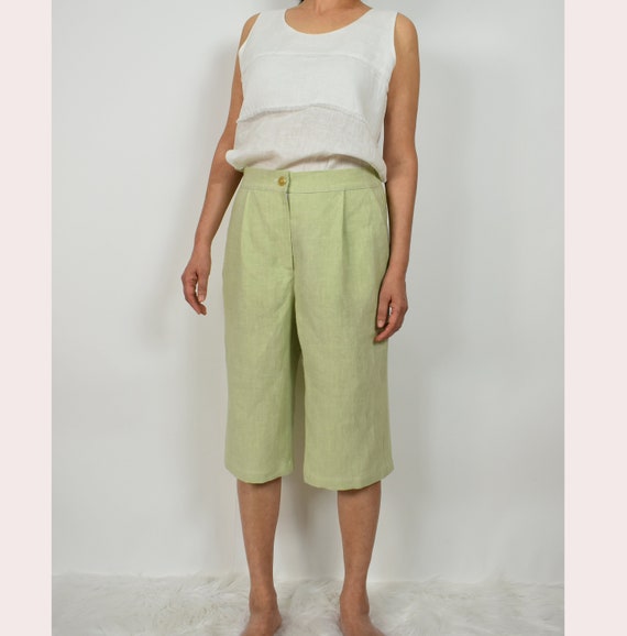 Women's Linen Capris / Spring/Summer Pants / Customizable Inseam Length  / Zipper Fly with Button / Slash Pocket / Elastic band back waist