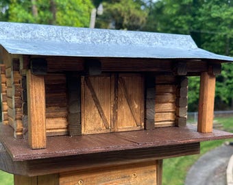 Log Barn Bird House