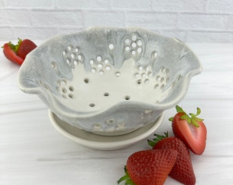 Handmade ceramic kitchen pottery, stoneware berry colander, ceramic colander, handmade berry bowl, gift for new home, white and soft grey