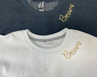 Custom embroidered collar sweatshirt