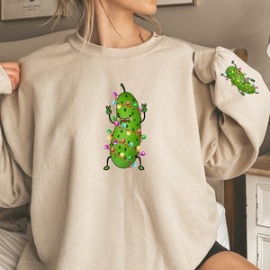 Christmas Pickles Sweatshirt, Pickle Lovers Sweater, Christmas Sweatshirt with Sleeve, pickle sweatshirt, Foodie sweater, 2XL, comfort food
