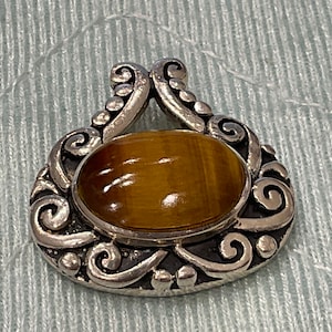 1970&#39;s Artist Signed &quot;CFJ&quot; & Marked &quot;925&quot; Tiger Eye Stone Set Within A Sterling Silver Bezel And Bale ~ 10 Grams ~ Excellent Condition ~