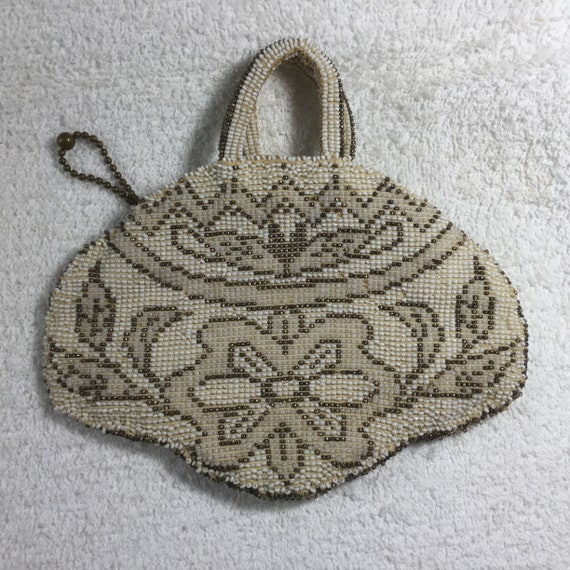 Vintage 1960's Era Beaded Zipper Closure Purse ~ V