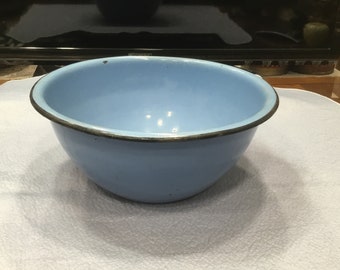 1930's Robin Egg Blue Enamelware Graniteware Mixing Bowl ~ Farmhouse Decor ~ Country Decor ~